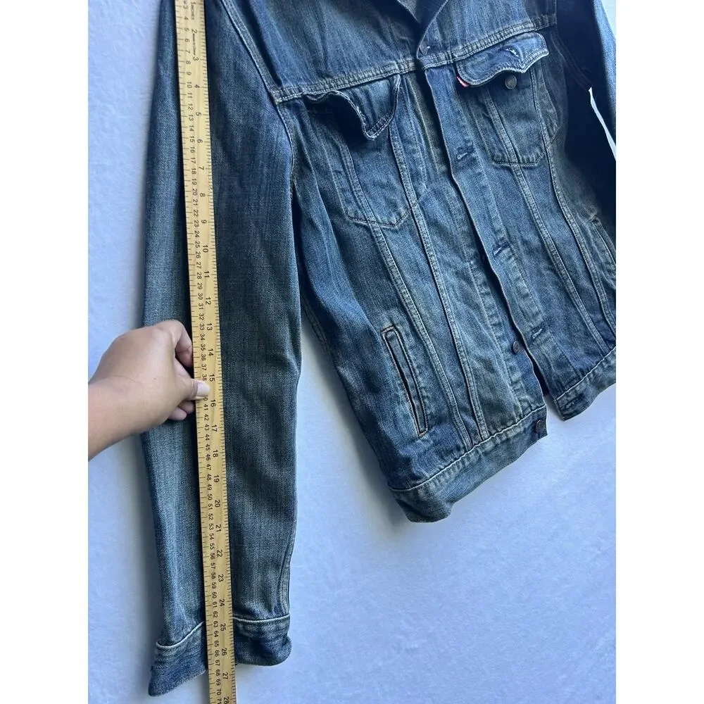 Levi's Premium Classic Denim Trucker Jacket Size XL 70589